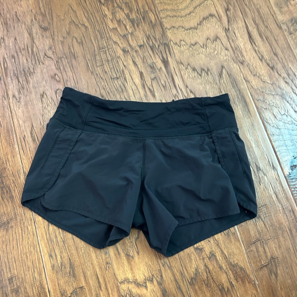 Lululemon black speed up shorts